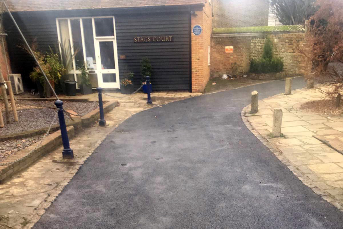 Driveway Walton-on-Thames